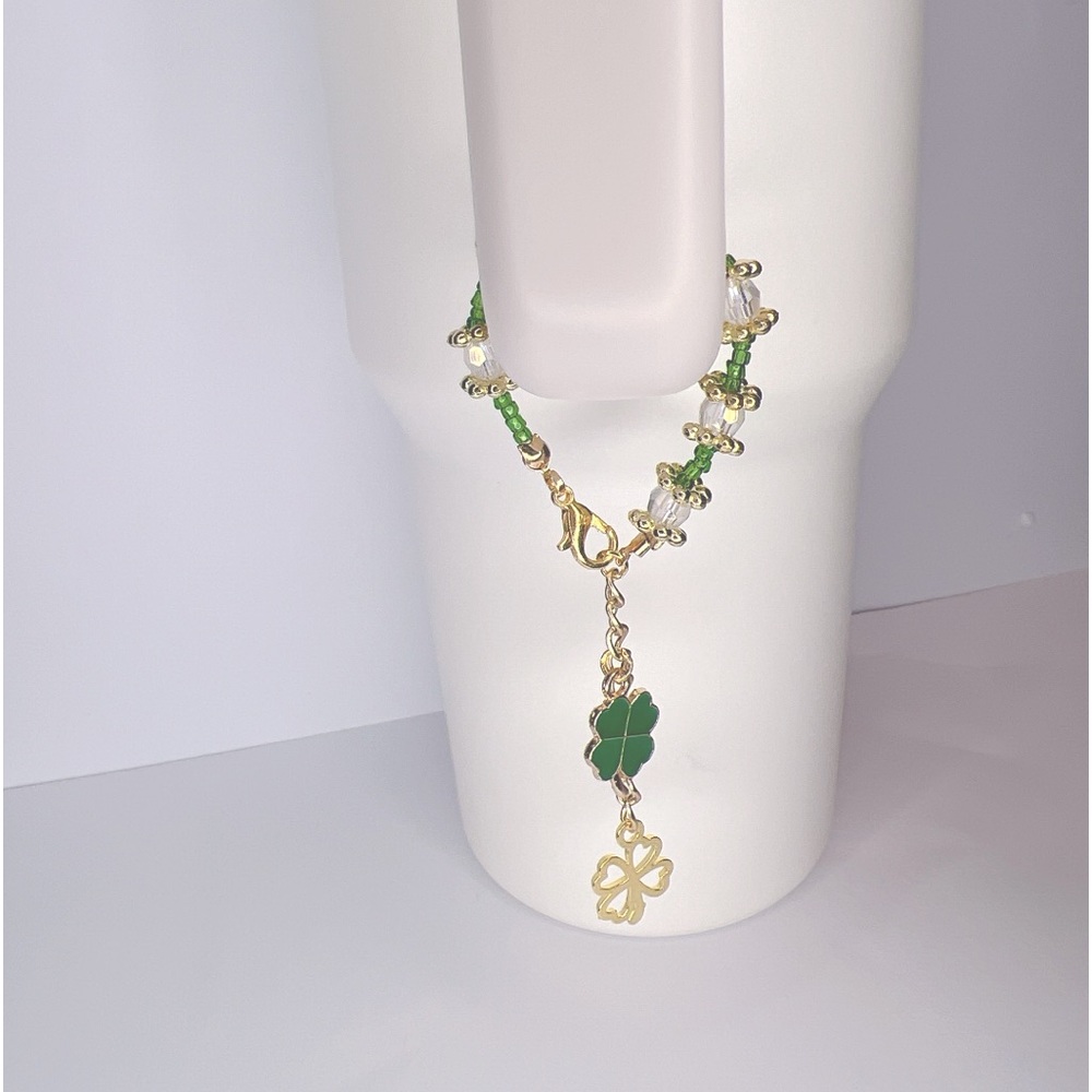 St Patrick’s day clover tumbler charm